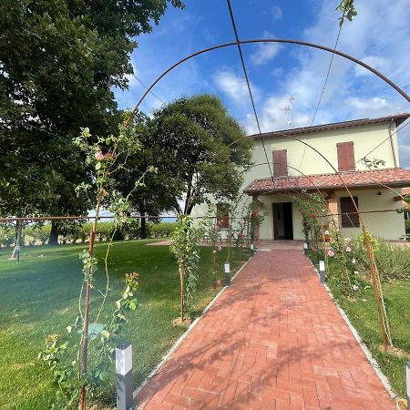 Affittacamere San Mamante Santa Lucia delle Spianate Buitenkant foto